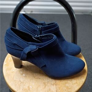 Coach and Four Navy Suede Slip-On Loafers